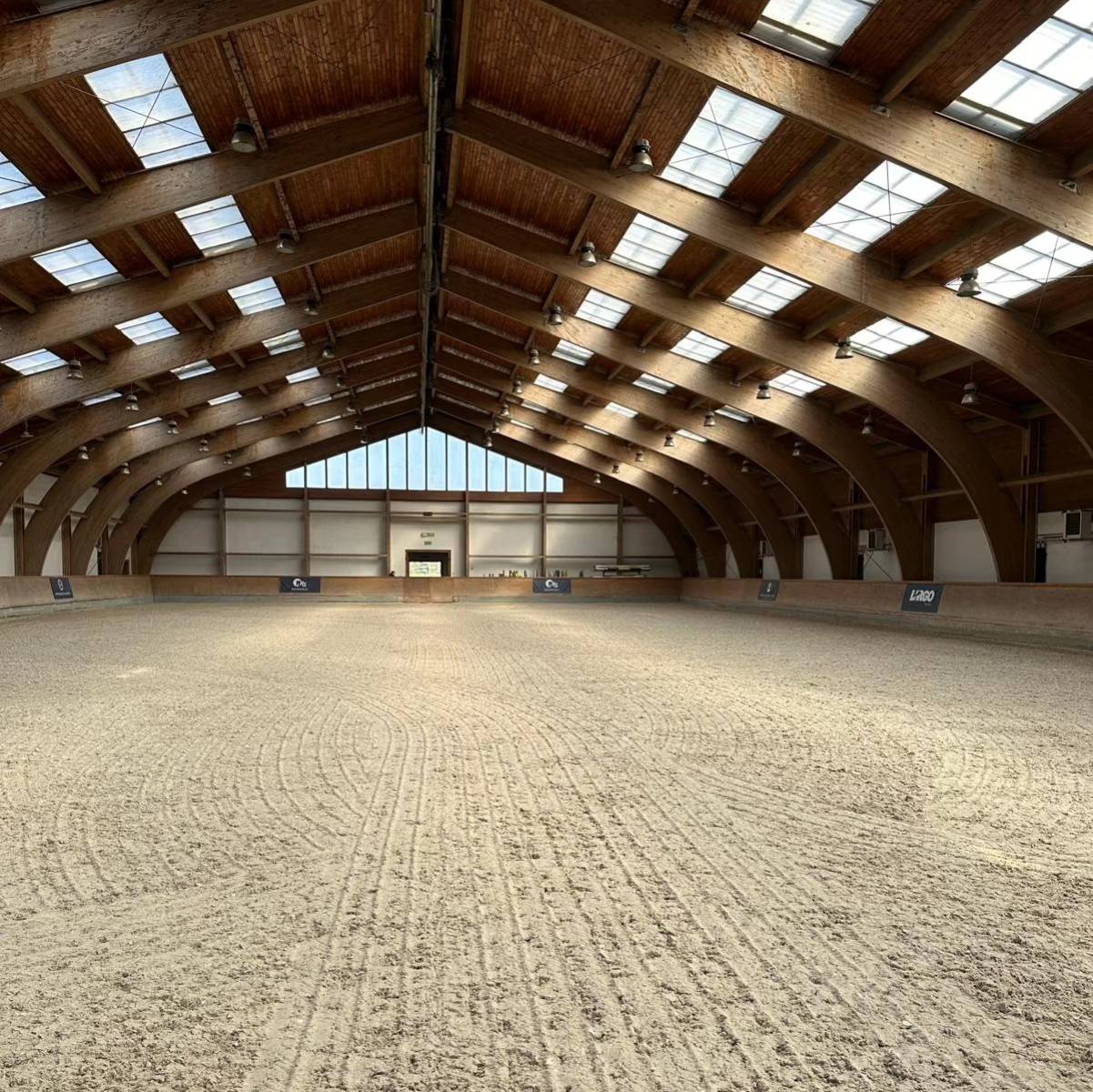 Krzysiek Retka LARGO